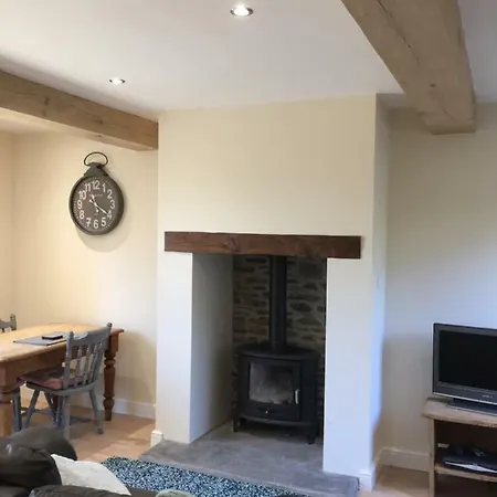 펜션 La Petite Maison Le Mont St Michel Sacey